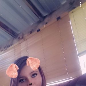 Meet your Posher, Shelly